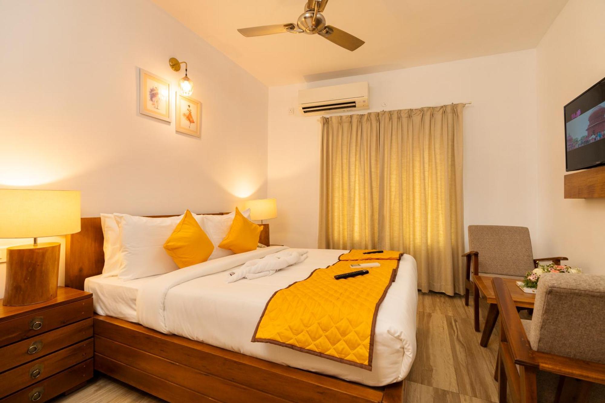 Solo Inn By Hawk Hospitality Kochi ภายนอก รูปภาพ