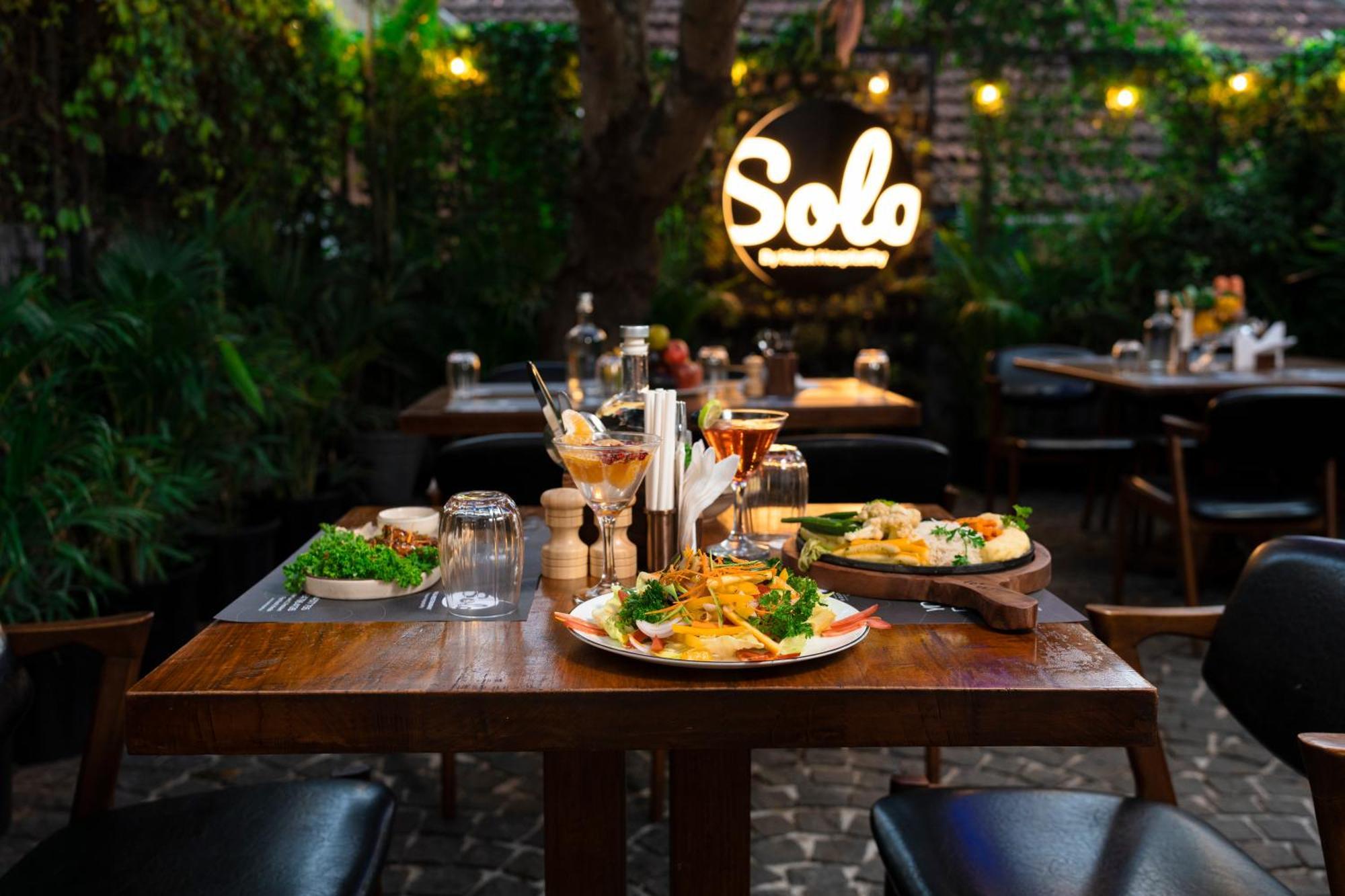 Solo Inn By Hawk Hospitality Kochi ภายนอก รูปภาพ