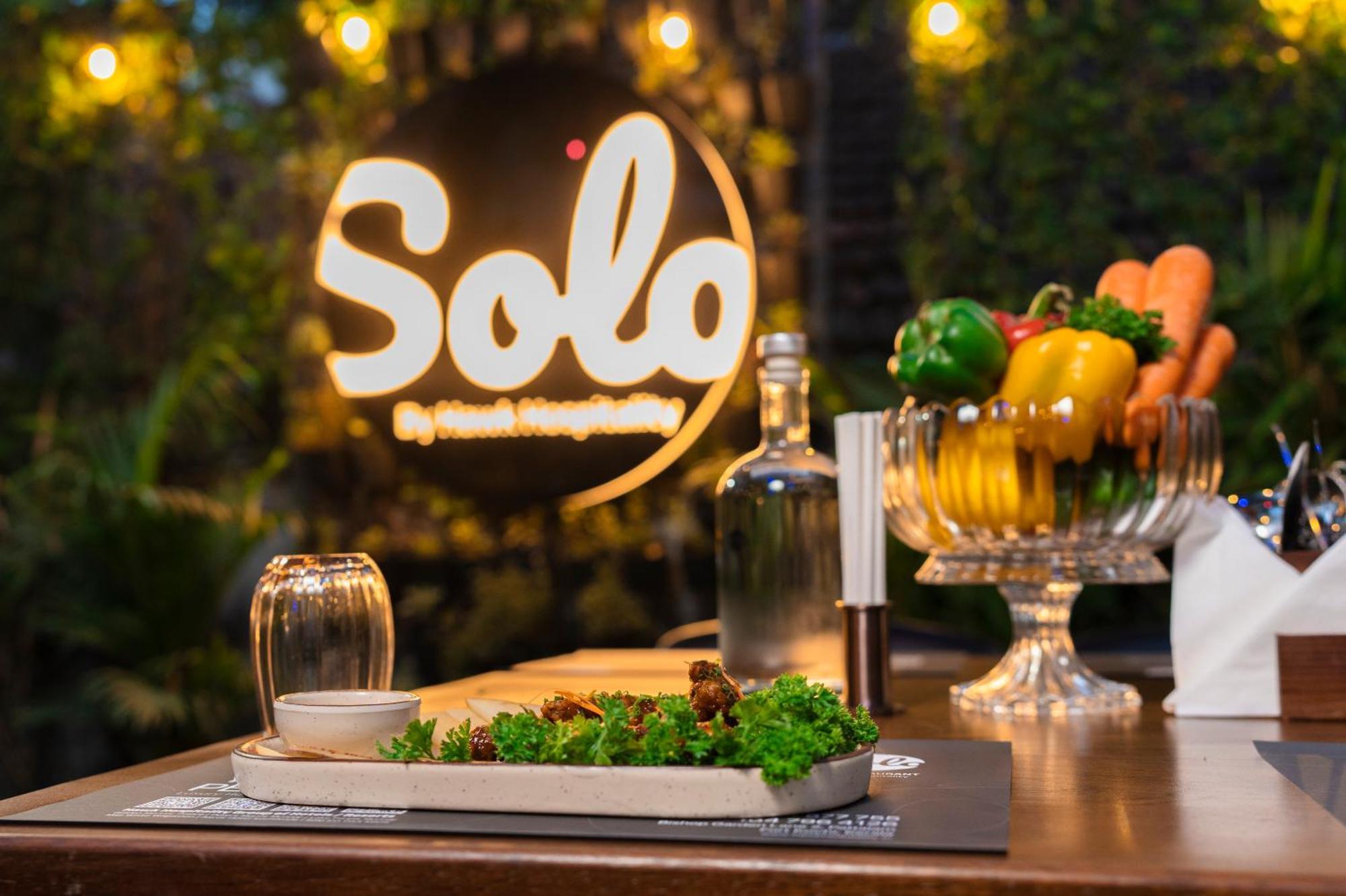 Solo Inn By Hawk Hospitality Kochi ภายนอก รูปภาพ