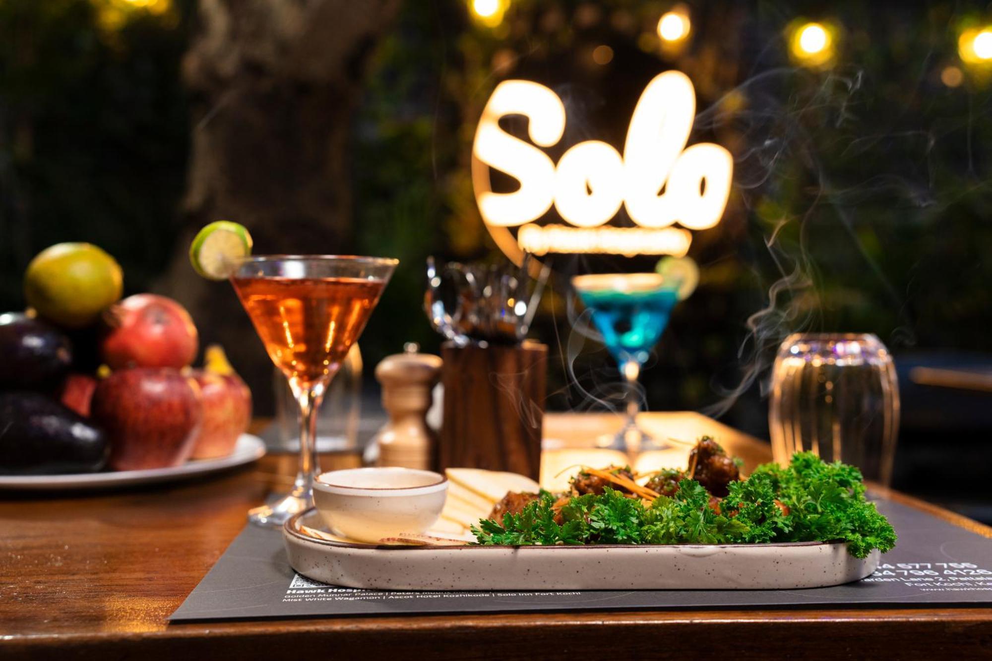 Solo Inn By Hawk Hospitality Kochi ภายนอก รูปภาพ